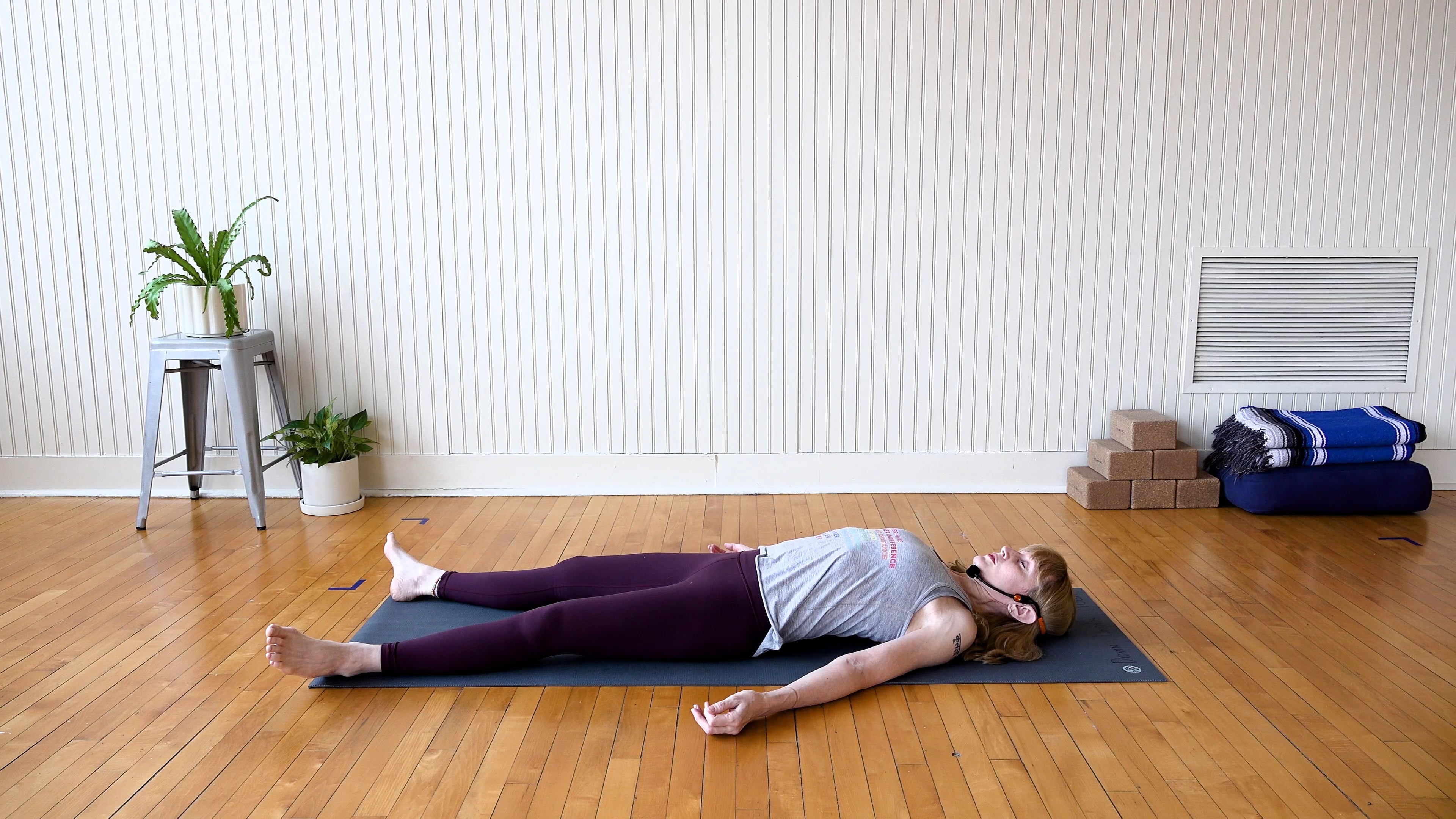 Feldenkrais: Finding the Spine • Didi von Deck • 30 min