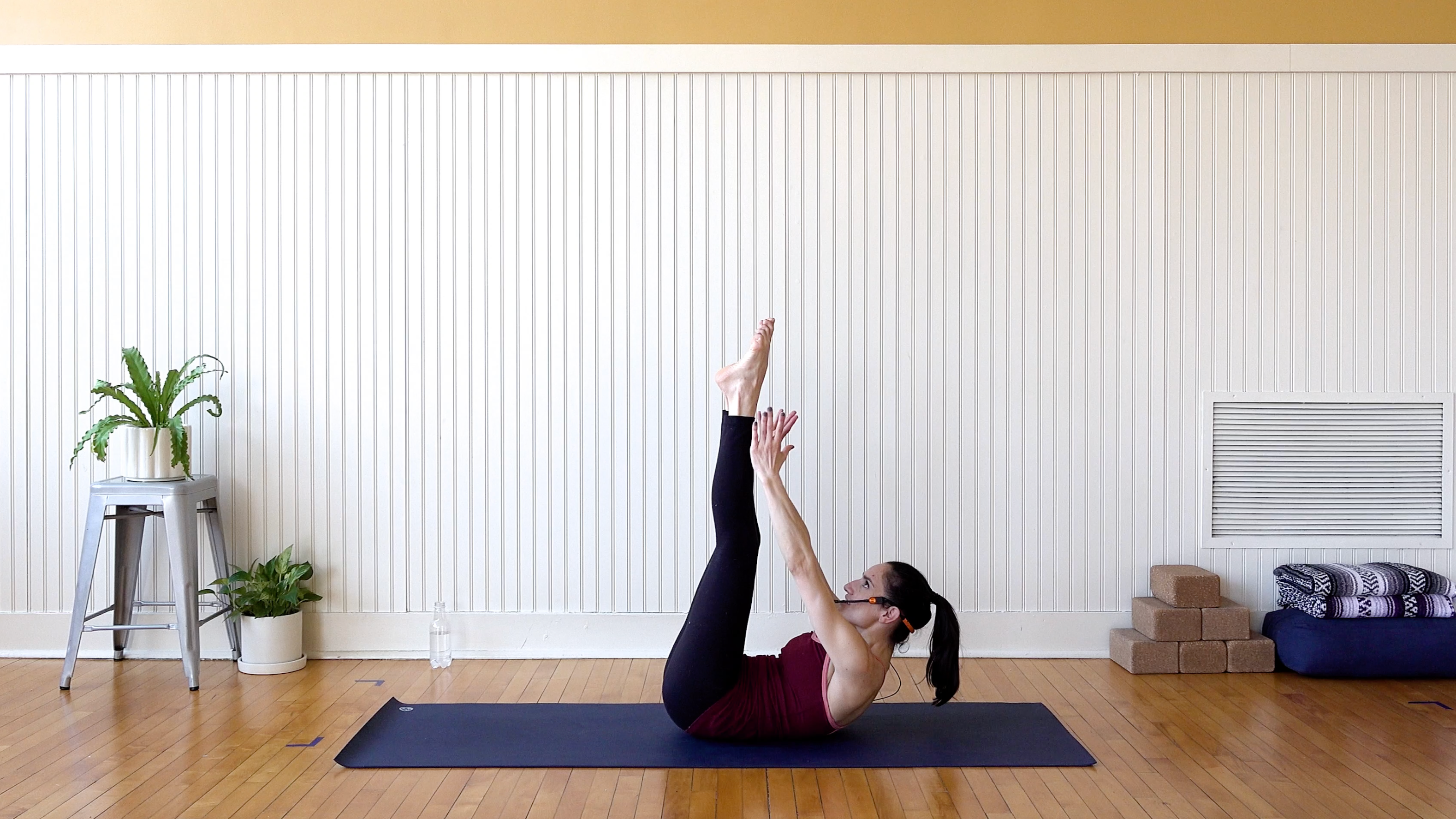 Core: Day 1: Upper Body Fix • Susan LoPiccolo • 35 min