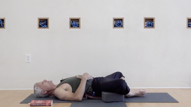 Meditation: Box Breathing • Daniel Orlansky • 10 minutes