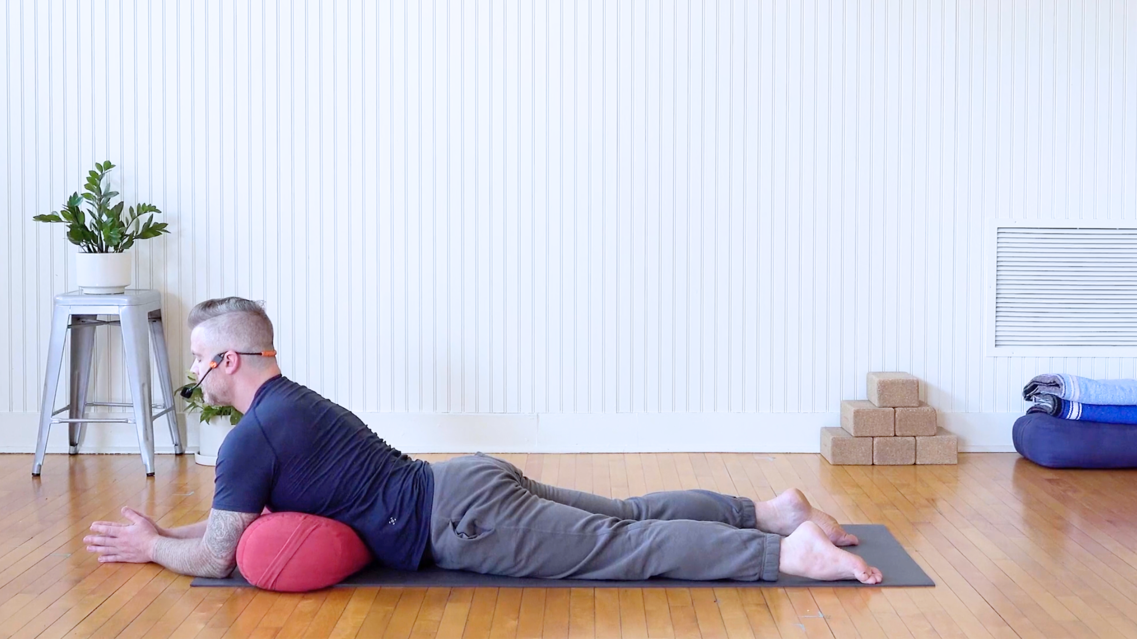 Restorative: Full Body Stretch • David Magone • 60 min