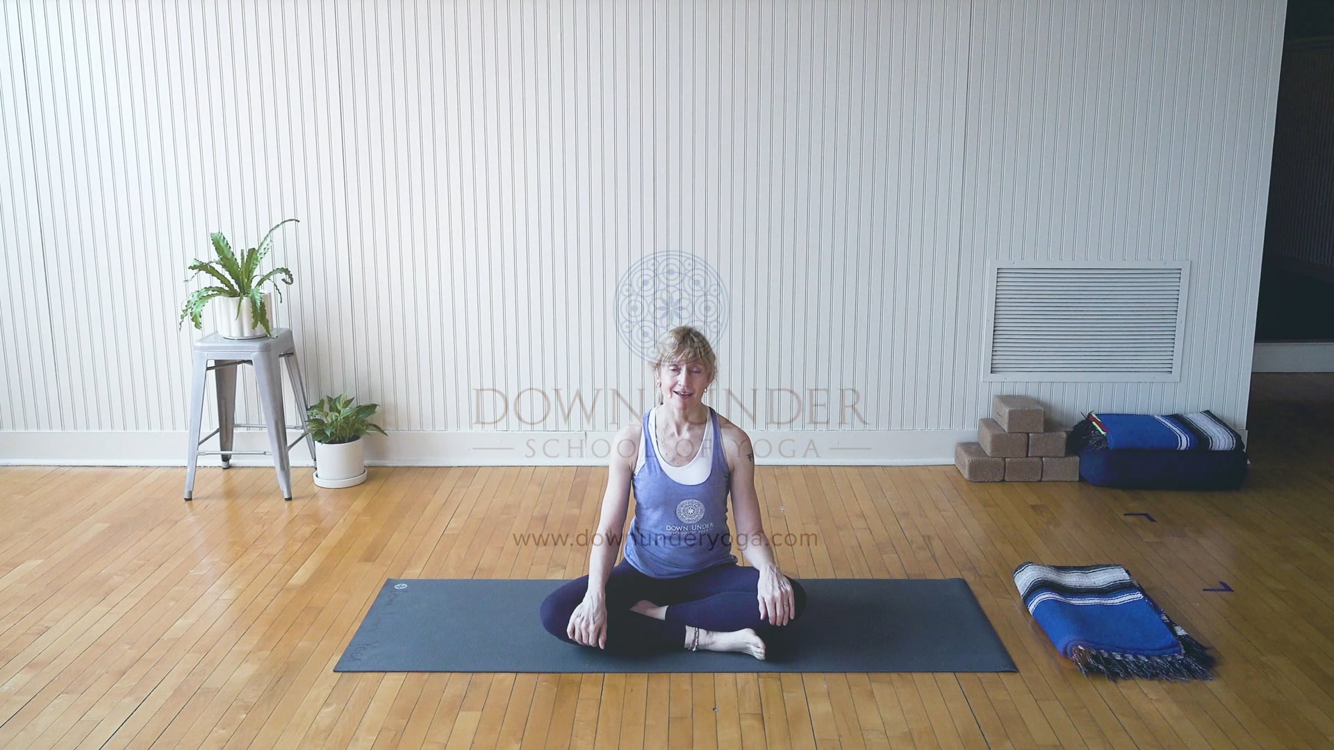 Feldenkrais: Let Your Shoulders Find Their Home • Didi von Deck • 40min