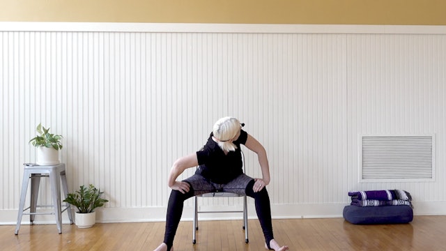 Yoga: Simple Chair Stretches • Larisa Forman • 10 min 