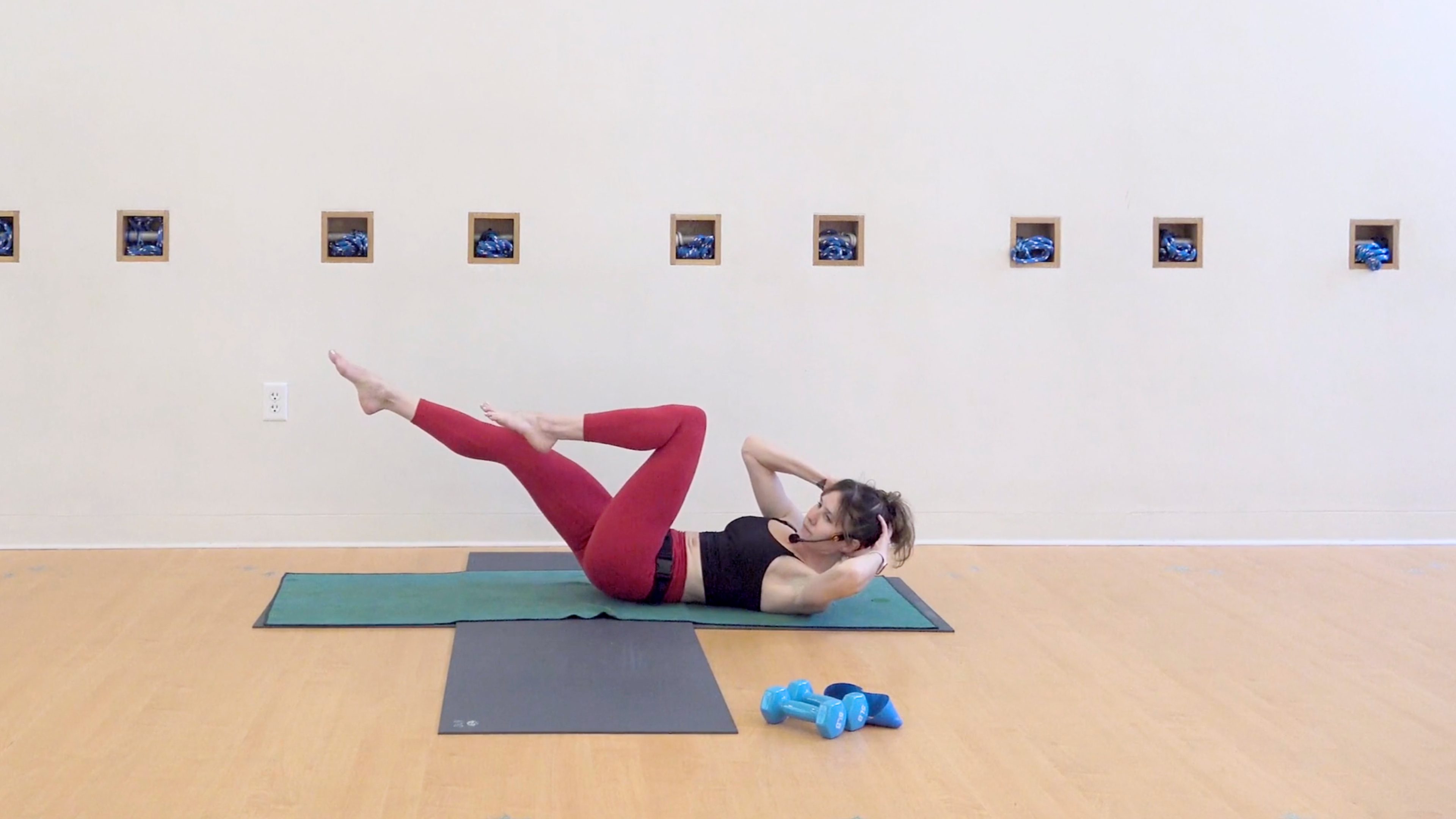 Strength & Conditioning: Core Cardio • Meredith Evangelisti • 10 min
