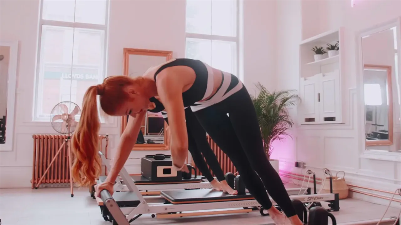 Mat Sculpt with Elizabeth - Dynamic Pilates TV - On-demand Pilates Training