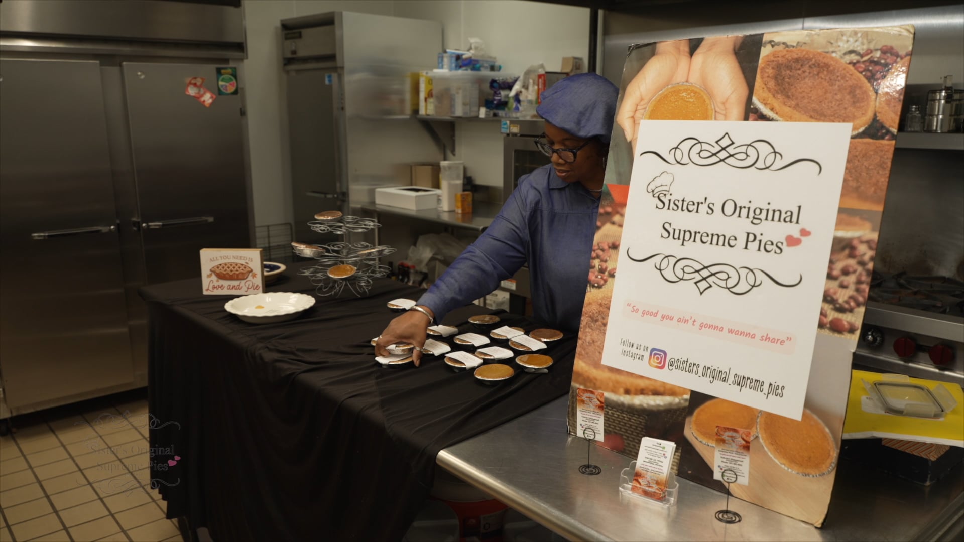 Sister's Original Supreme Pies