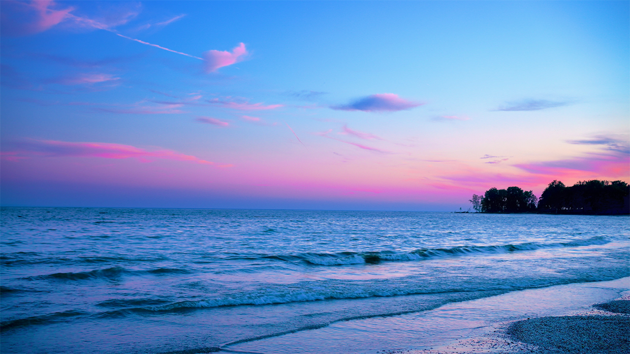 Relaxing Piano Music with Wave Sounds at Night