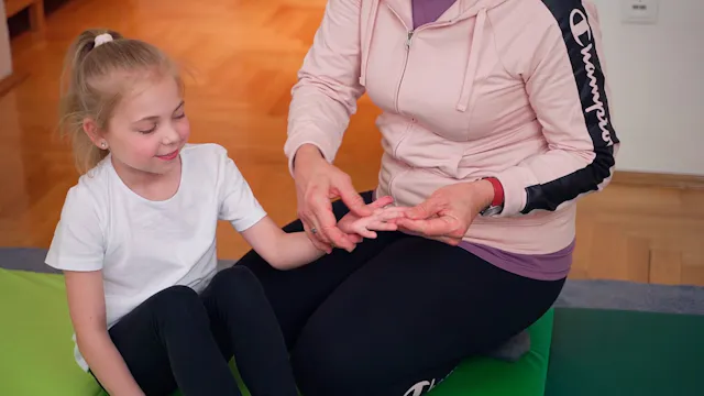 Exercise 02-b (Grasping and Sucking)