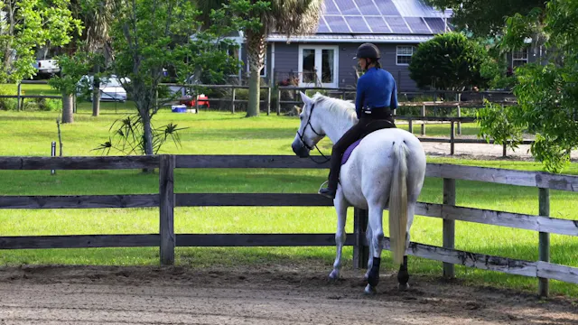 HATS Video 7 Communication Riding Follow Rail