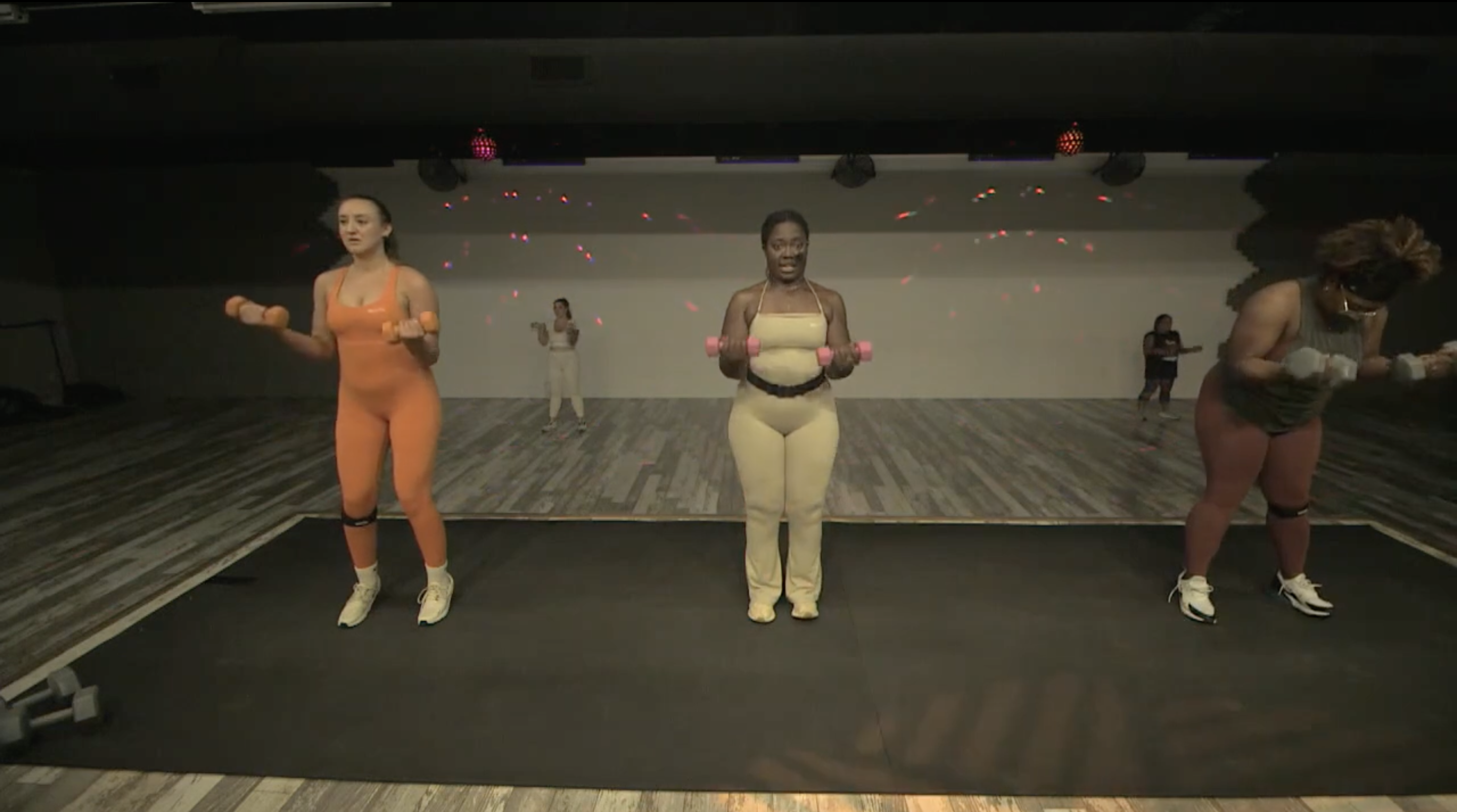 Monday 12-18-23 Dance2Fit w/Shachia 