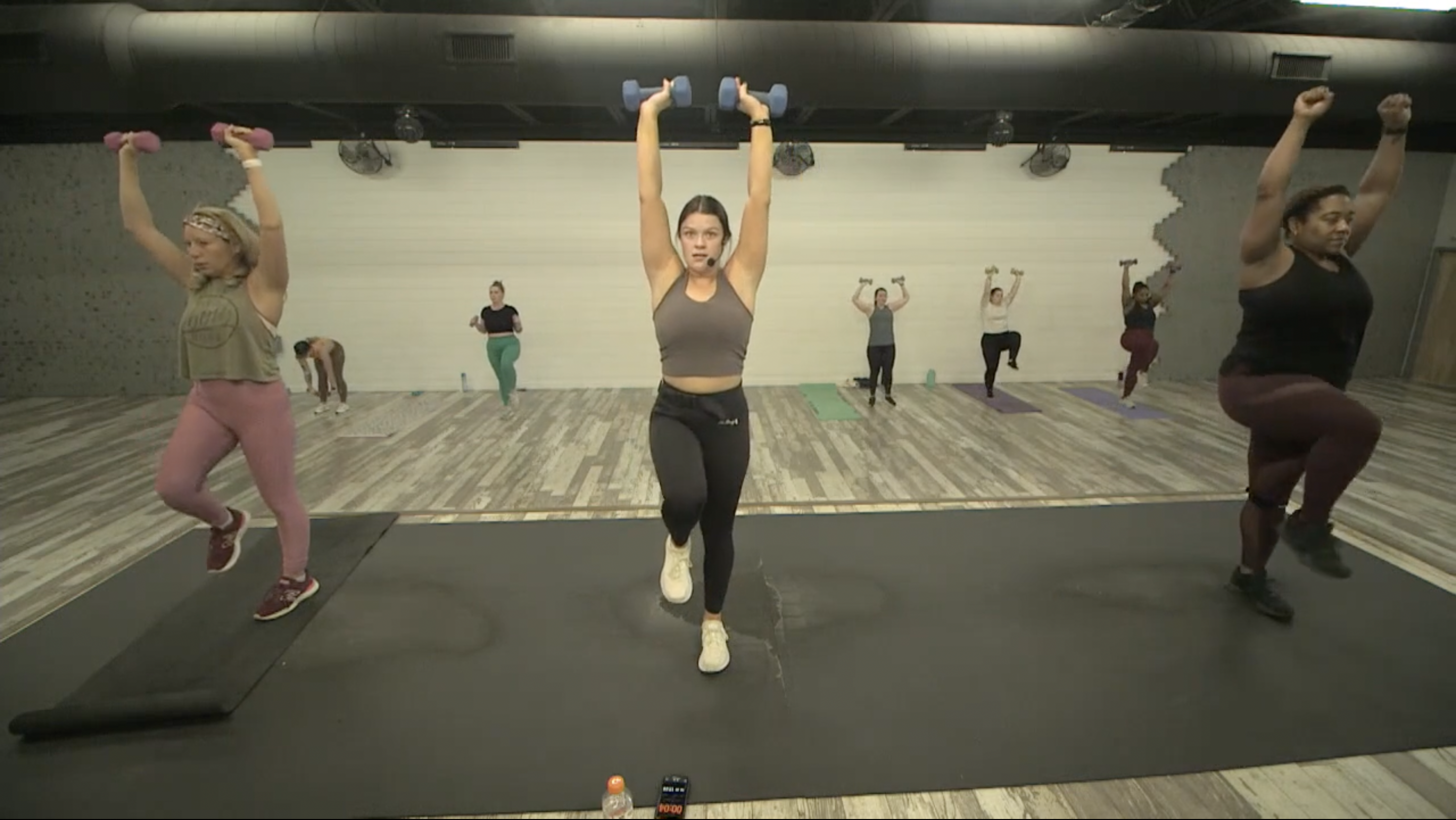 Full Body 03-04-23 HIIT2FIt w/Emilee 