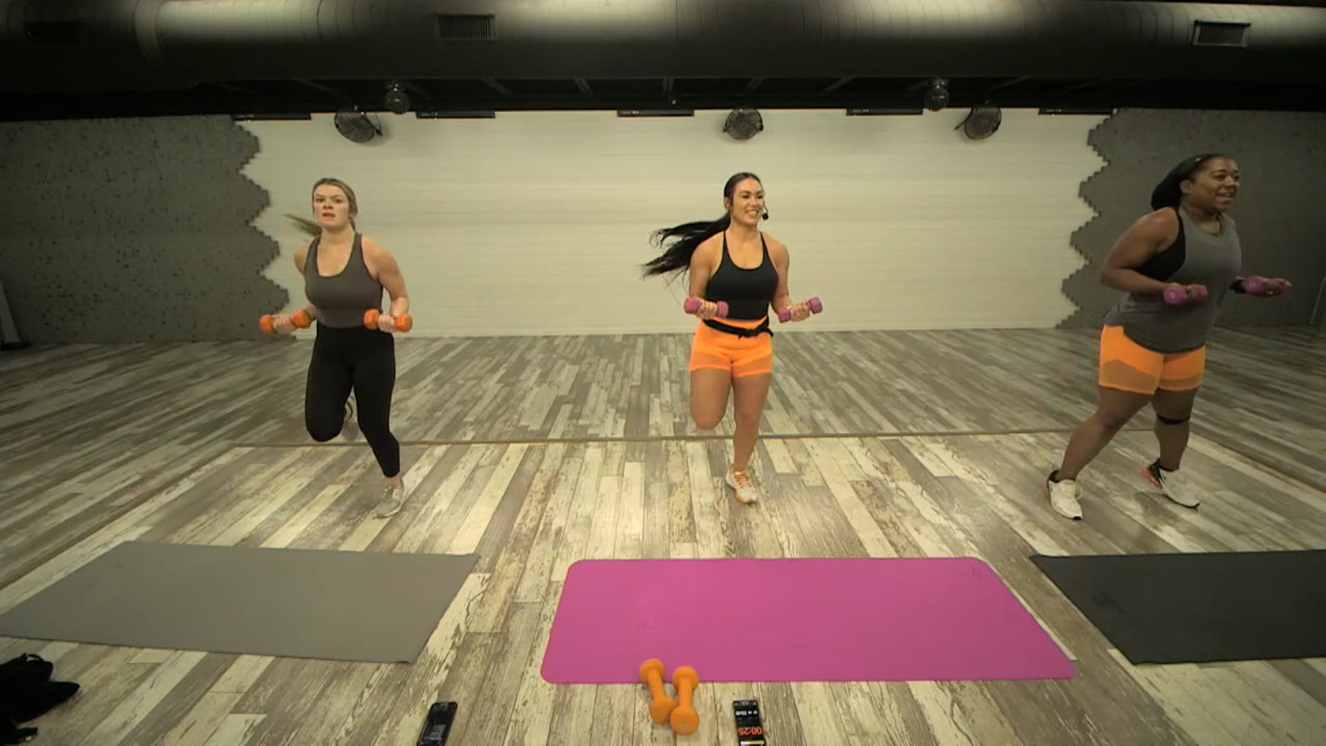 Saturday Morning 10-09-21 HIIT2FIT w/Jessica