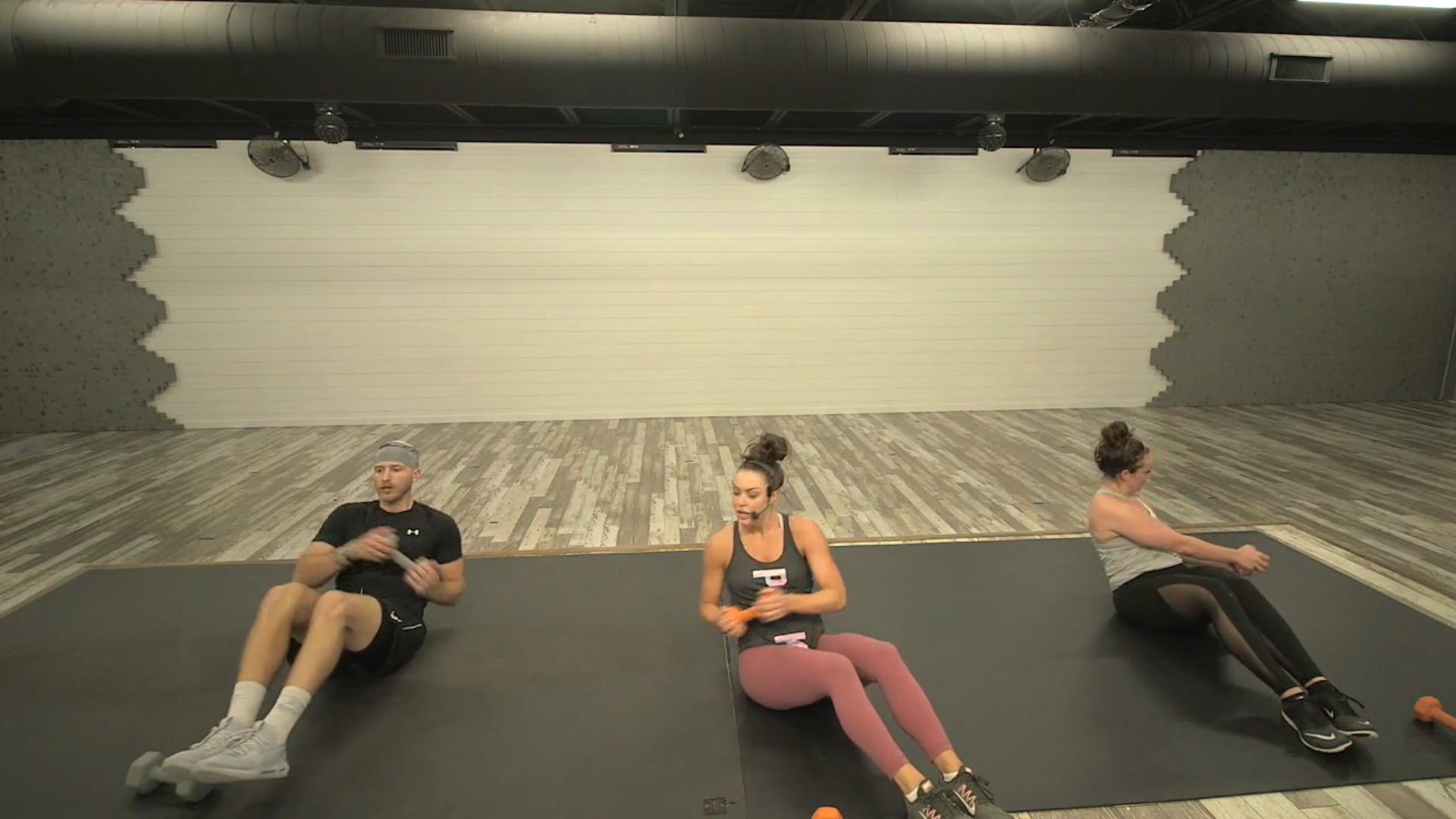 Leg Burnout + Tabata 06-11-20 HIIT2Fit w/Jaclyn
