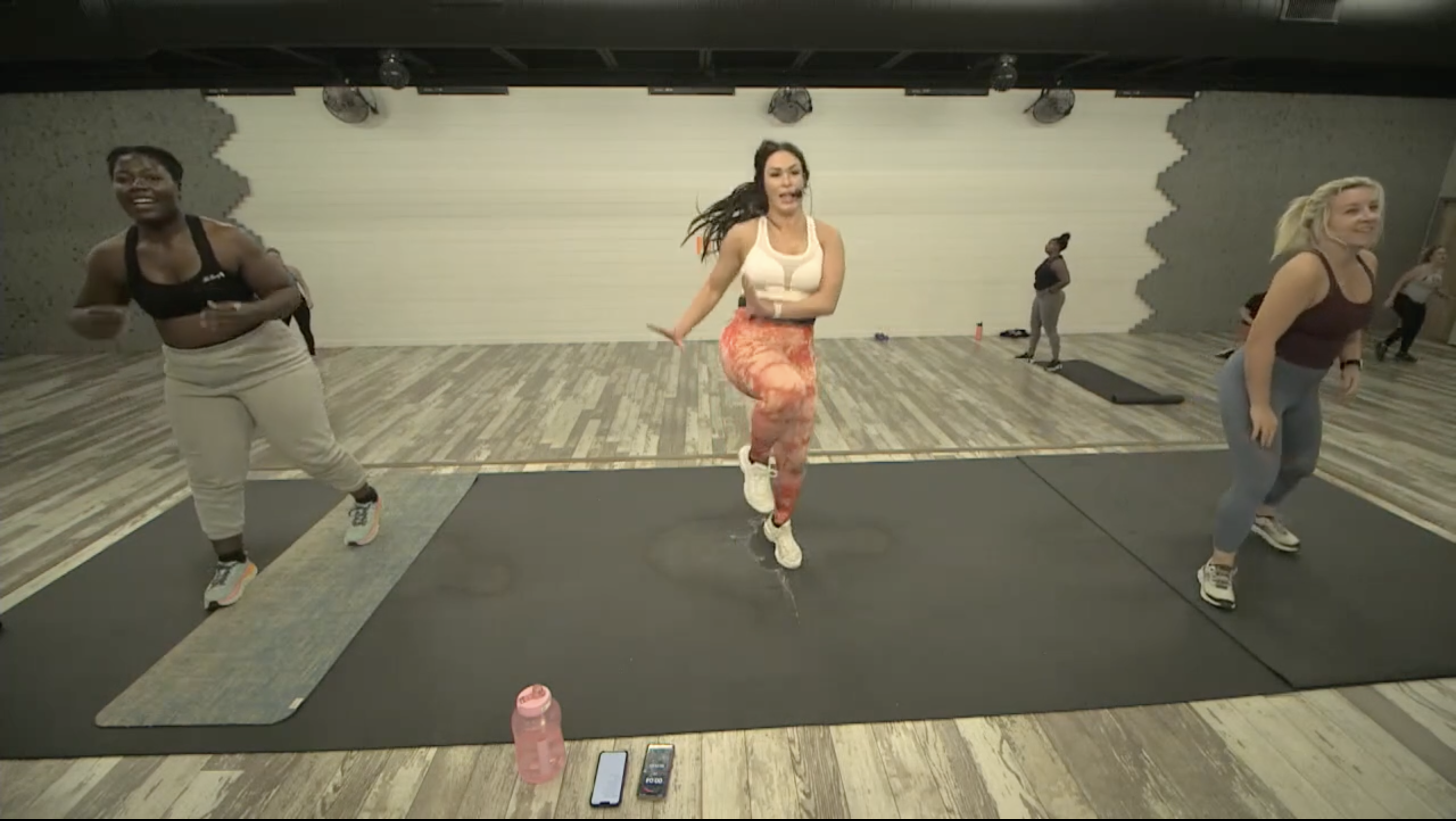 No Weights, Cardio 12-01-22 HIIT2FIT w/Jessica