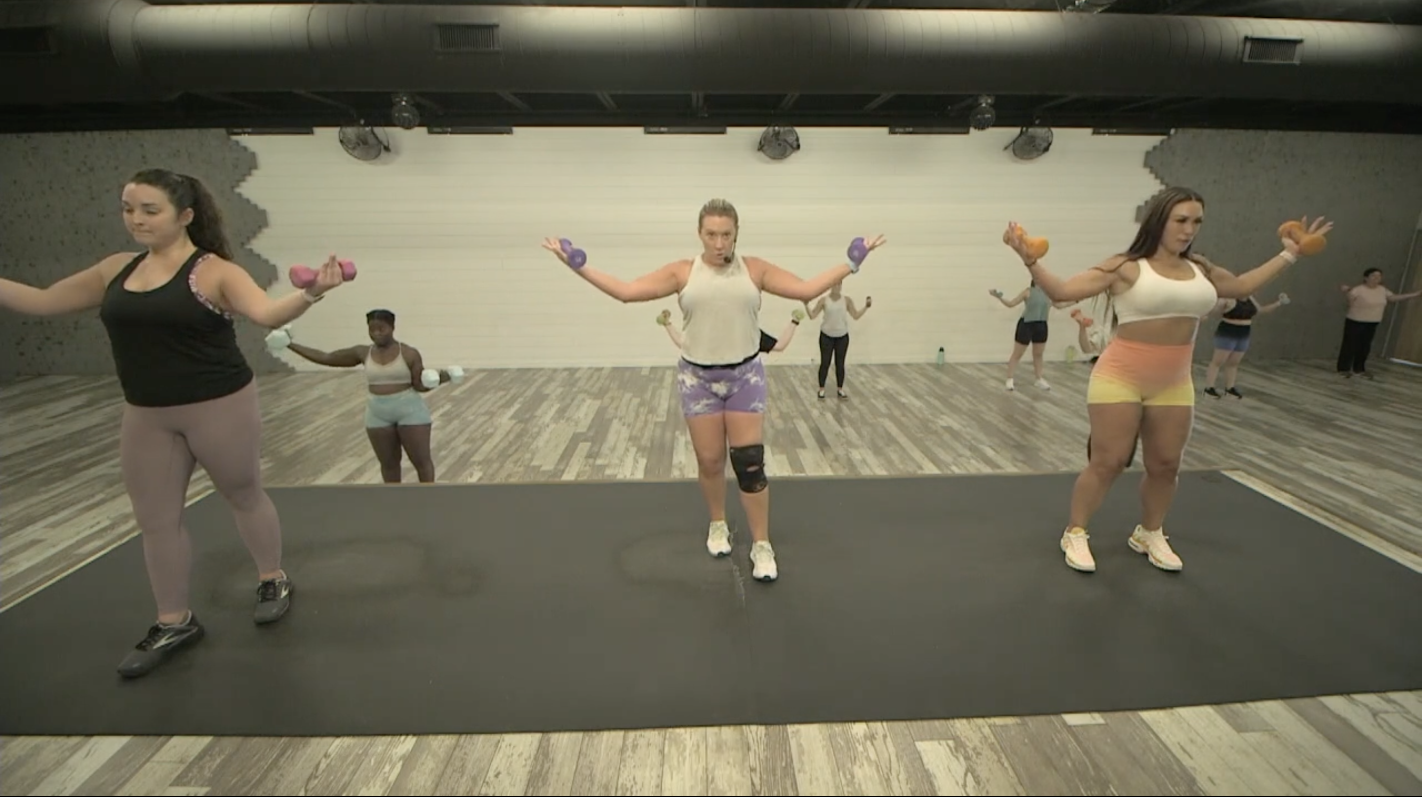 Monday 08-22-22 Dance2Fit w/Lauran