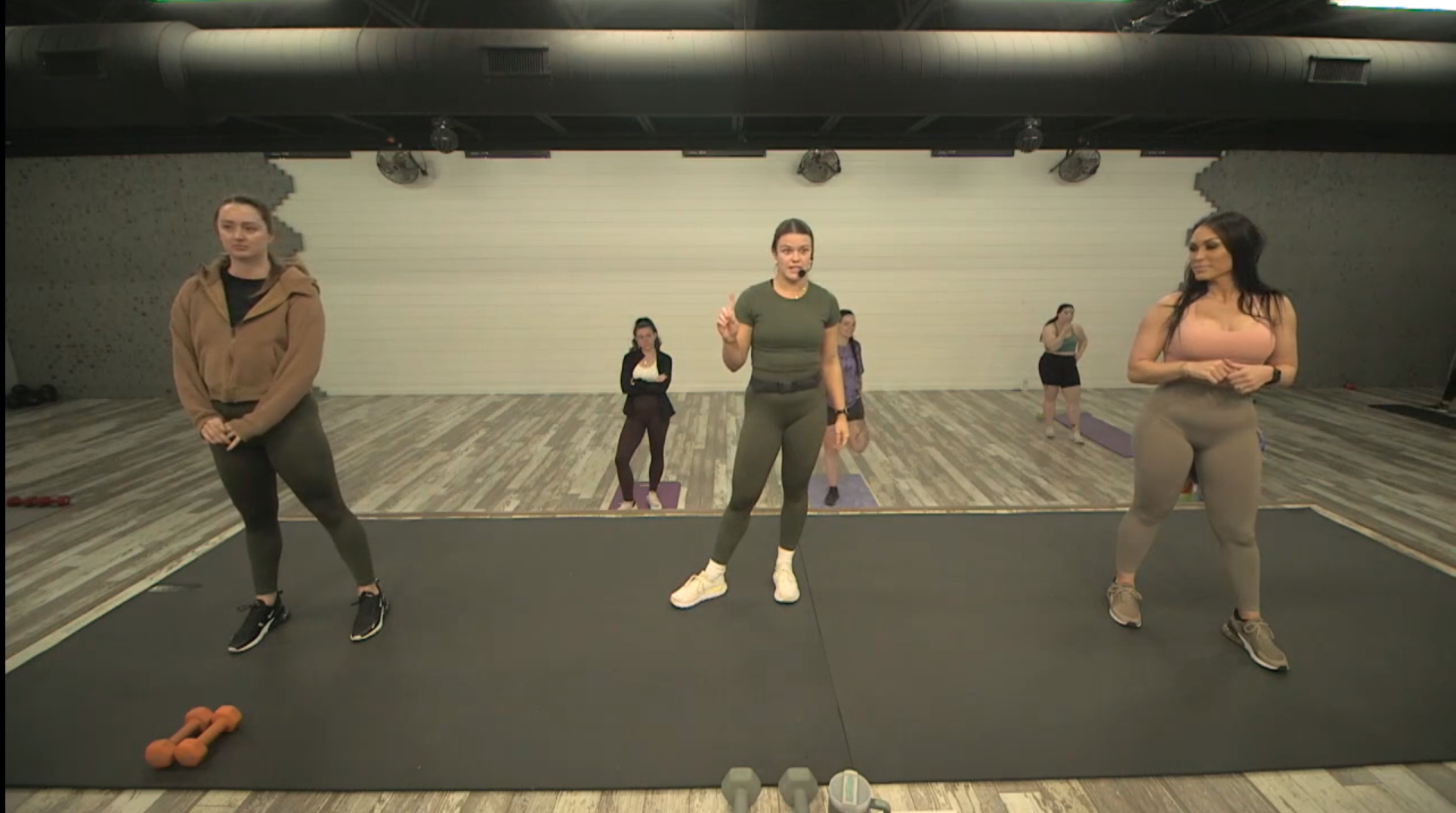 Full Body 11-21-23 HIIT2FIT w/Emilee 