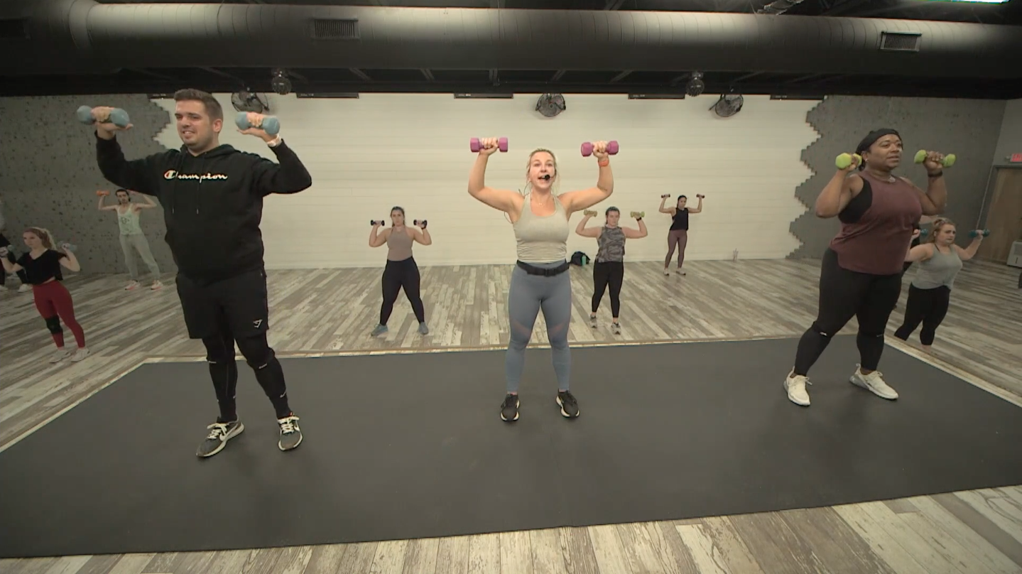 Thursday 12-09-21 Dance2Fit w/Leslie 