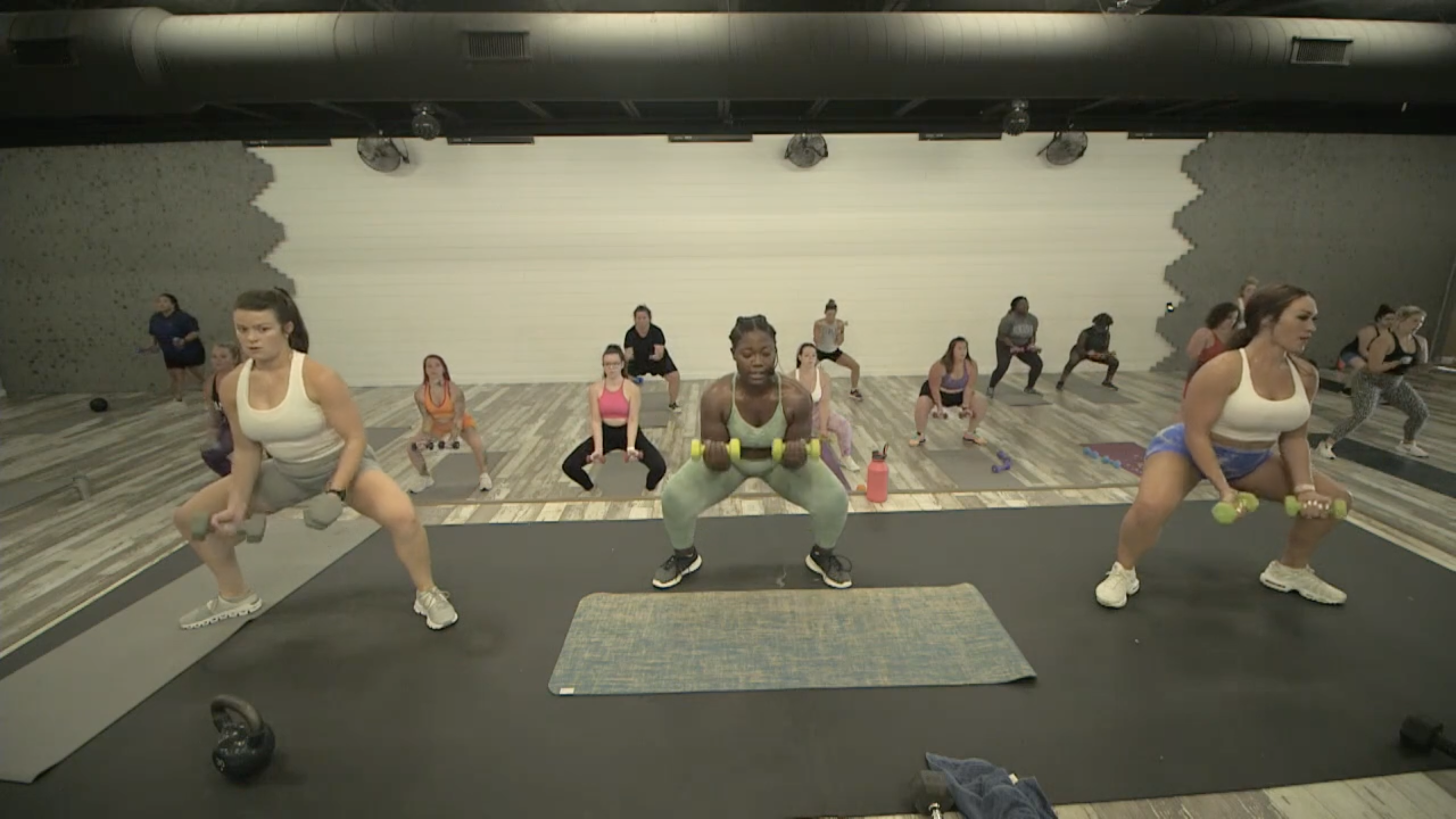 Full Body 07-26-22 HIIT2FIT w/Shachia