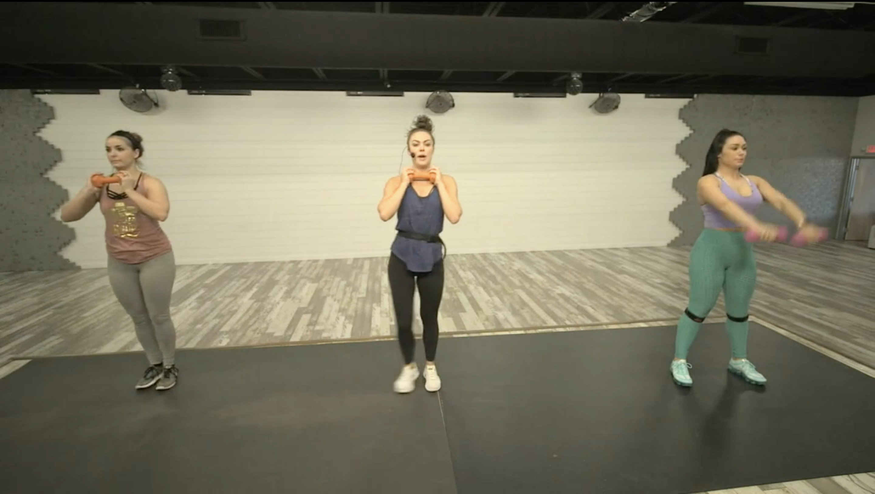 Beginner, Arm Focus 04-11-20 HIIT2FIT w/Jaclyn