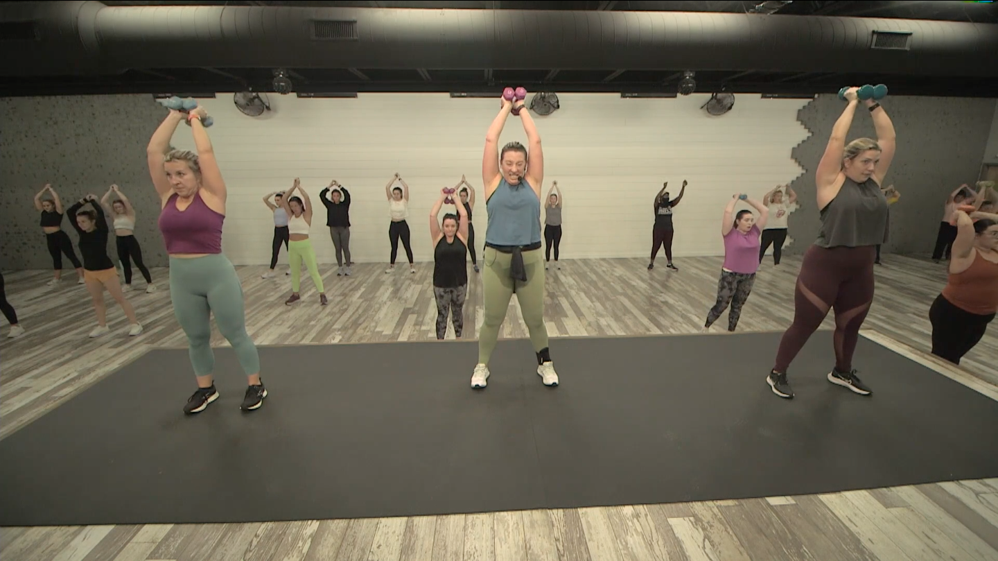 Monday 01-24-22 Dance2Fit w/Lauran