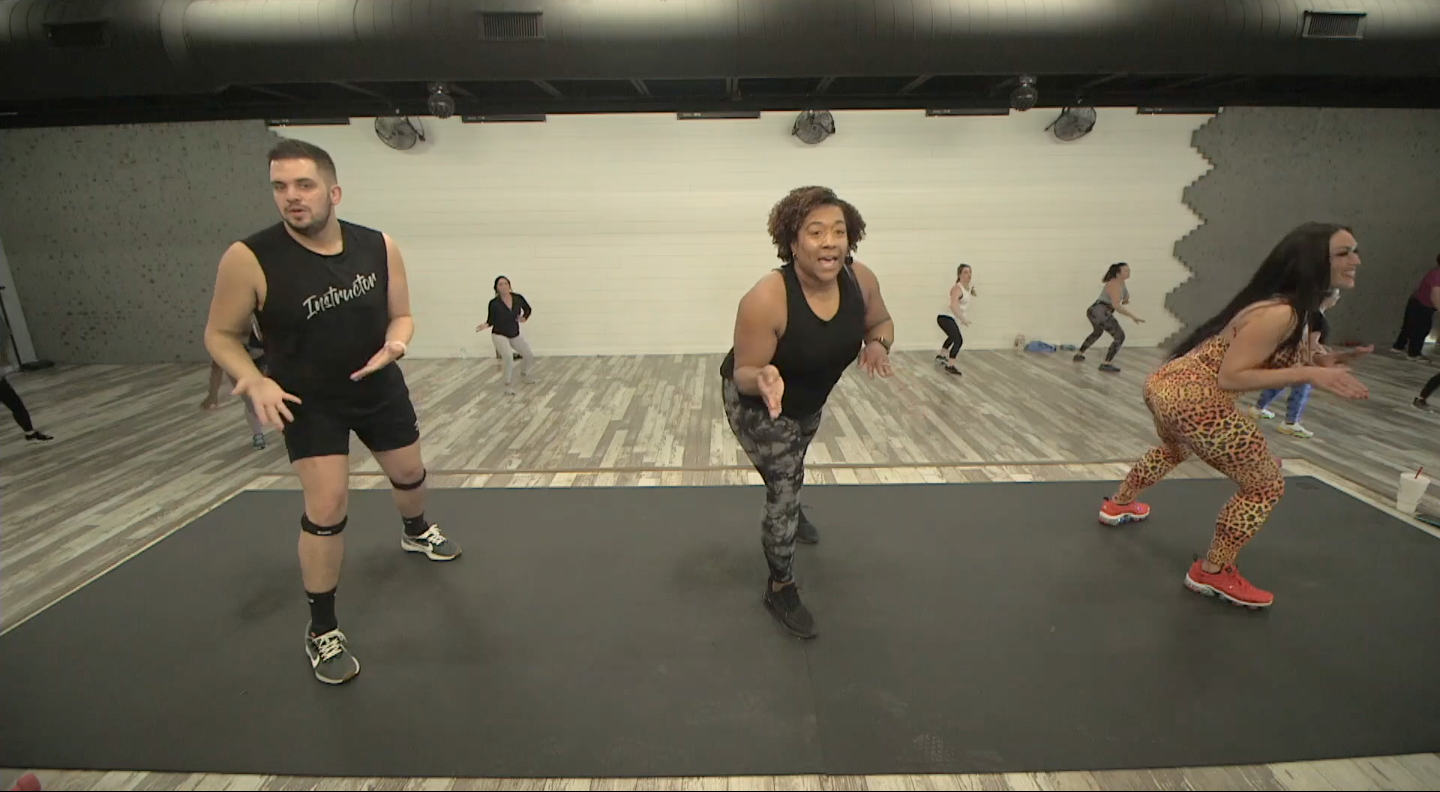 Tuesday 03-01-22 Dance2Fit w/Valeria