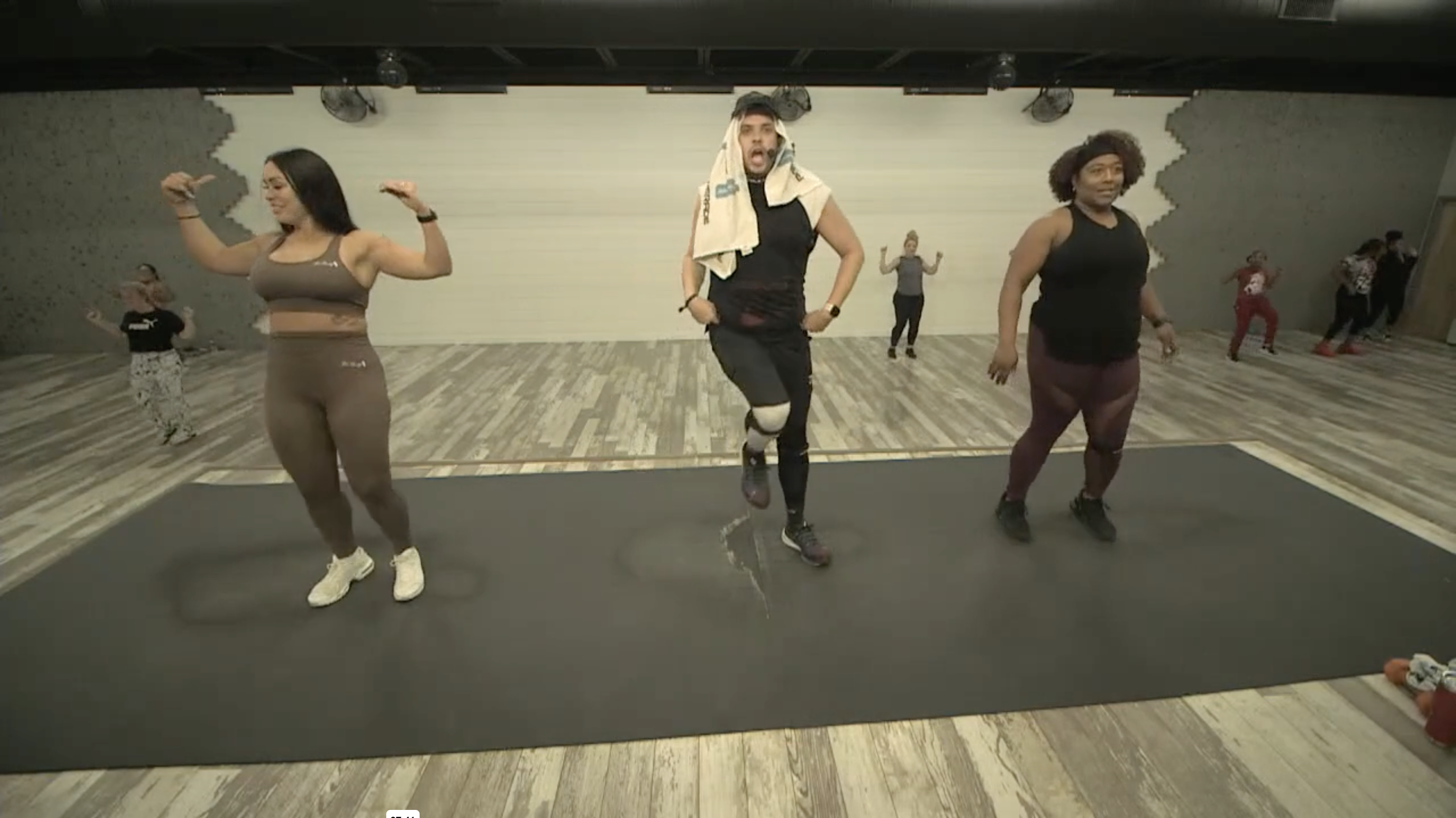 Wednesday 11-16-22 Dance2Fit w/Brandon