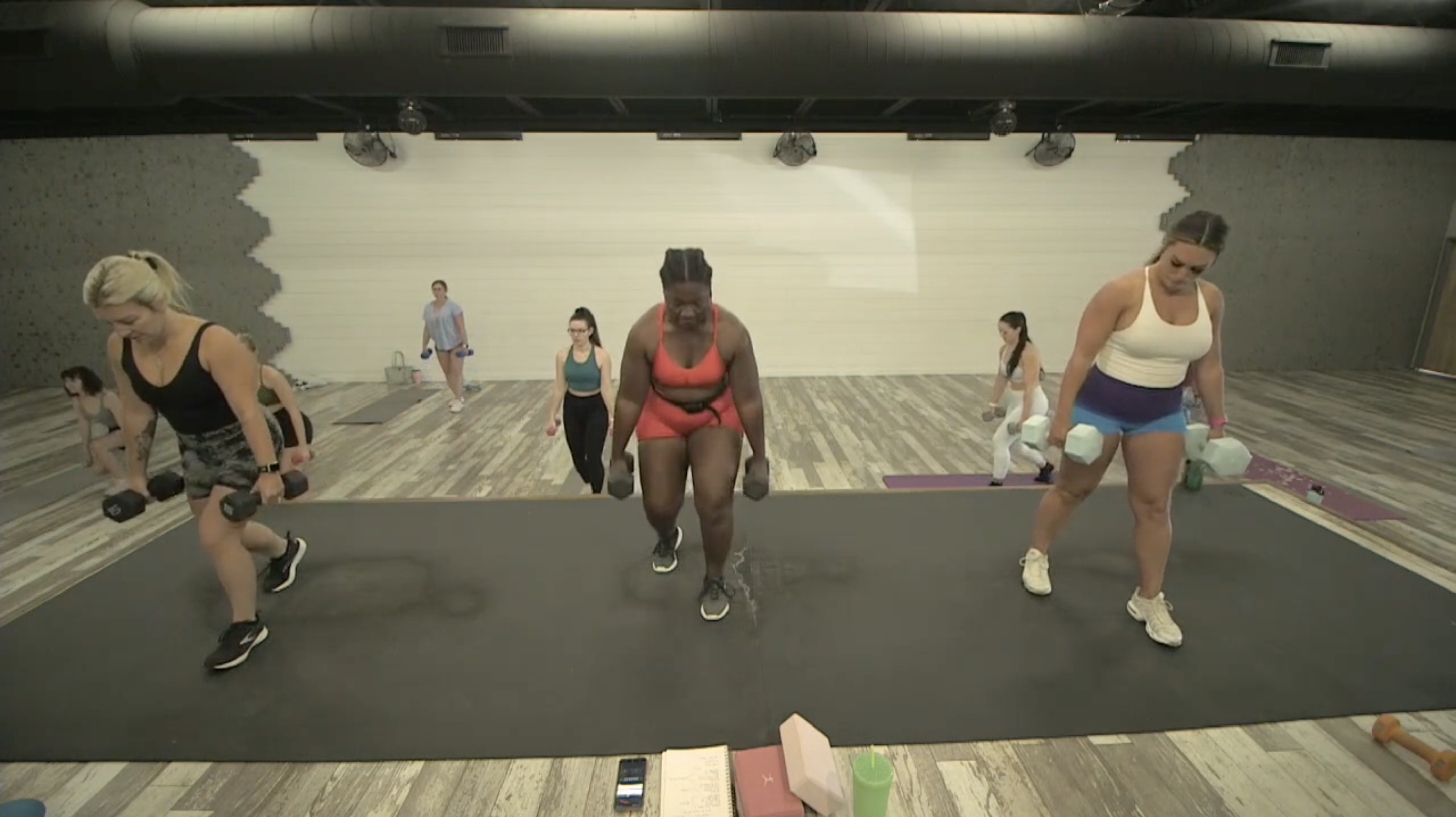 Heavy Weighted Legs 09-06-22 HIIT2FIT w/Shachia