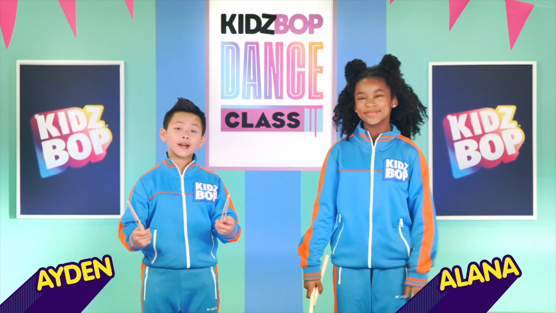  Compilation - Vol. 32 (Ages 8+)