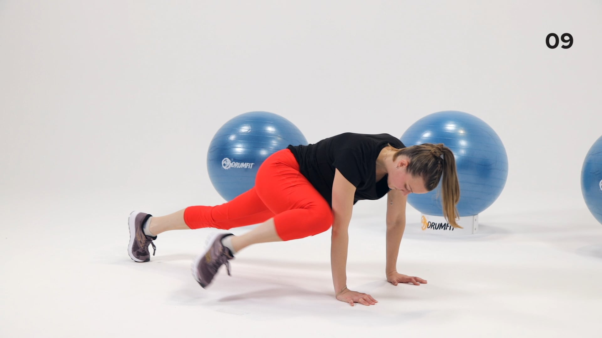 Bodyweight Cardio with DrumFIT® | 5 Minute Interval Workout