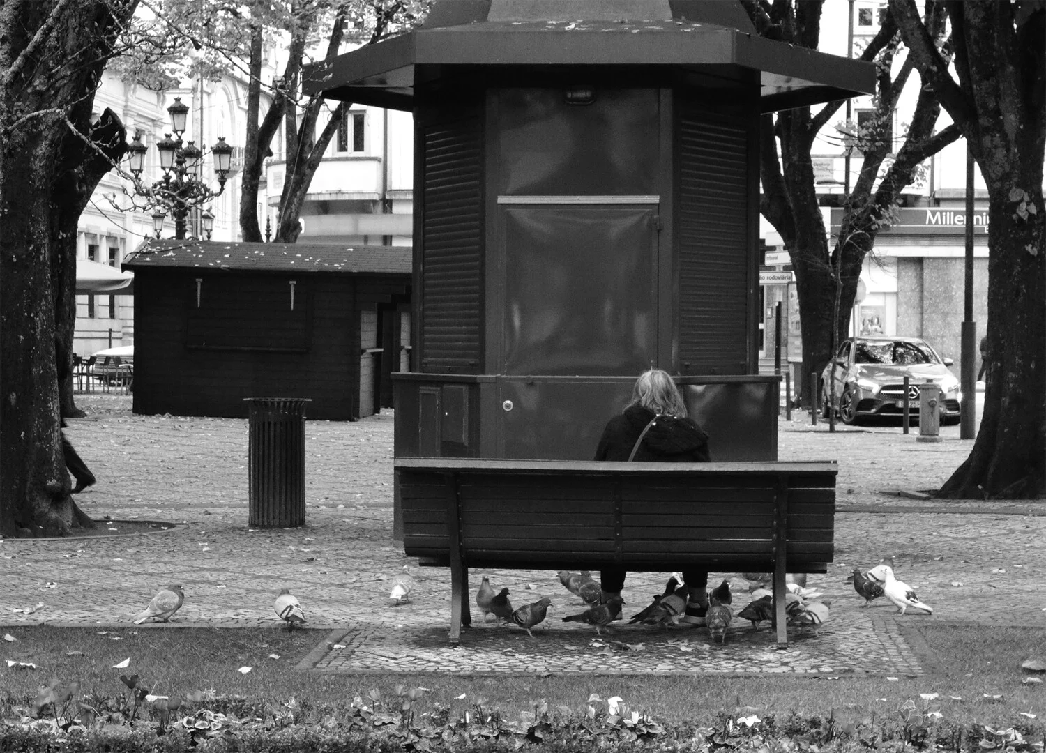 ONE LOVE, 3min., Portugal, Drama/Black & White