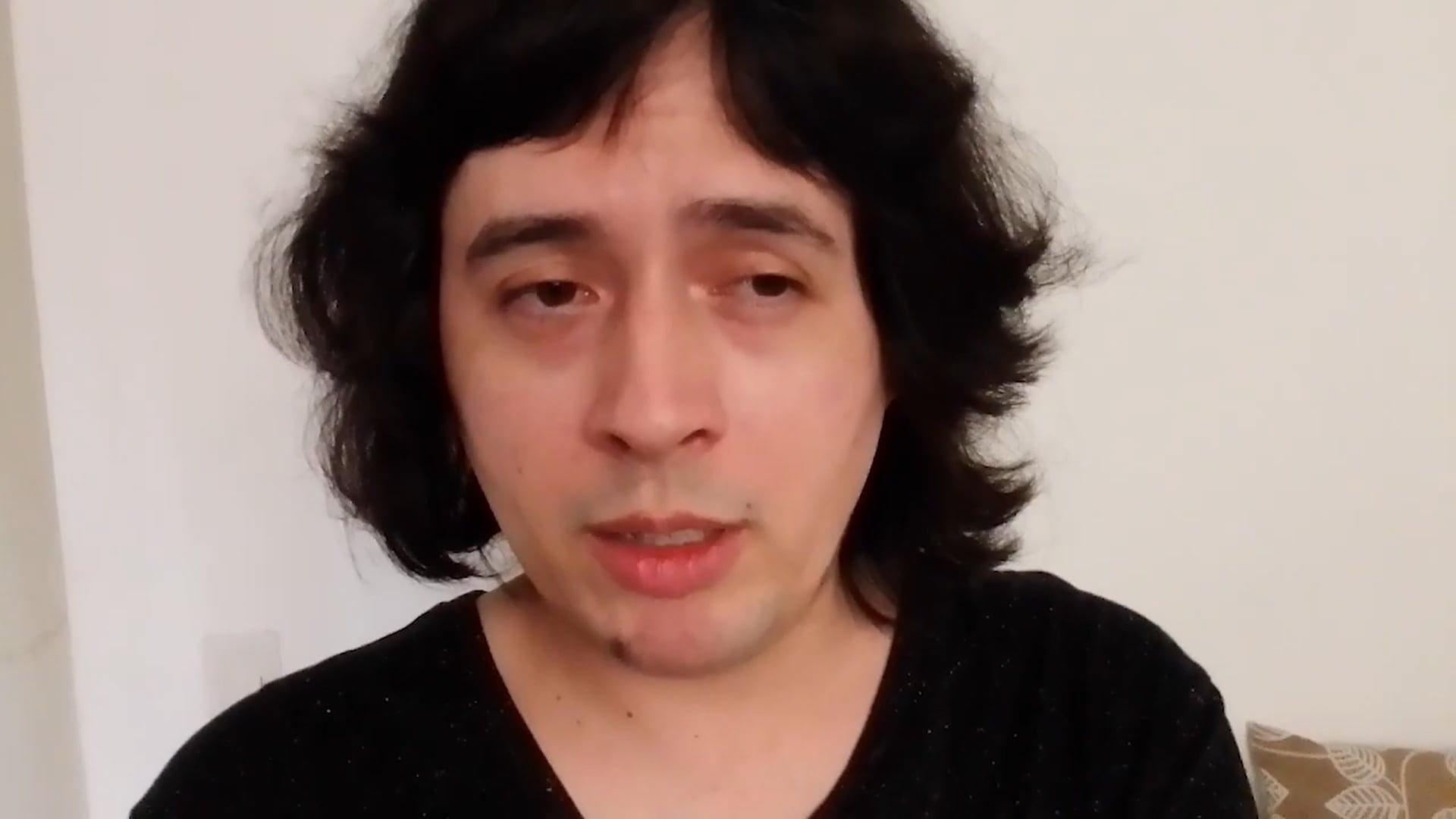 Short Film Trailer: PEELING, 17min,. Japan. Directed by Ryusei Emi