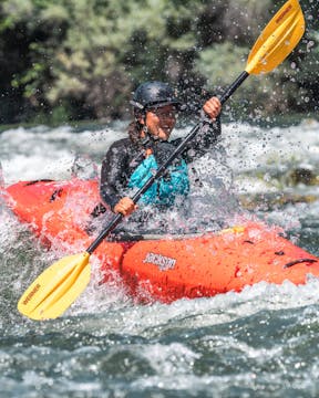 PADDLE TRIBAL WATERS short film reviews