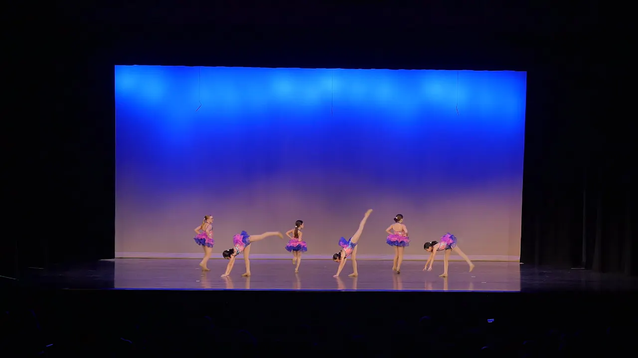2.6 Runaway Baby - Dance Studio M