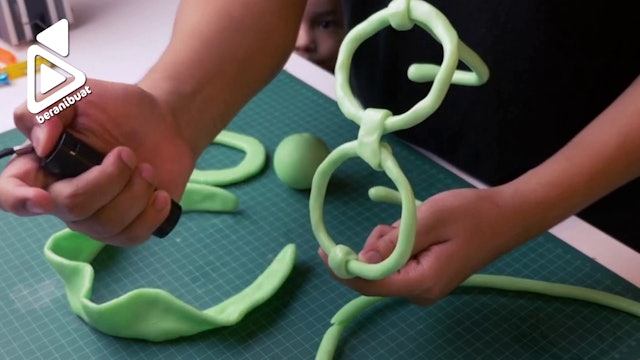 DIY Mainan Glow In The Dark Untuk Anak | Berani Buat (BM)