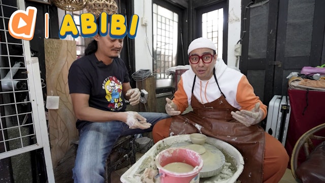 Abibi Learns About Pottery