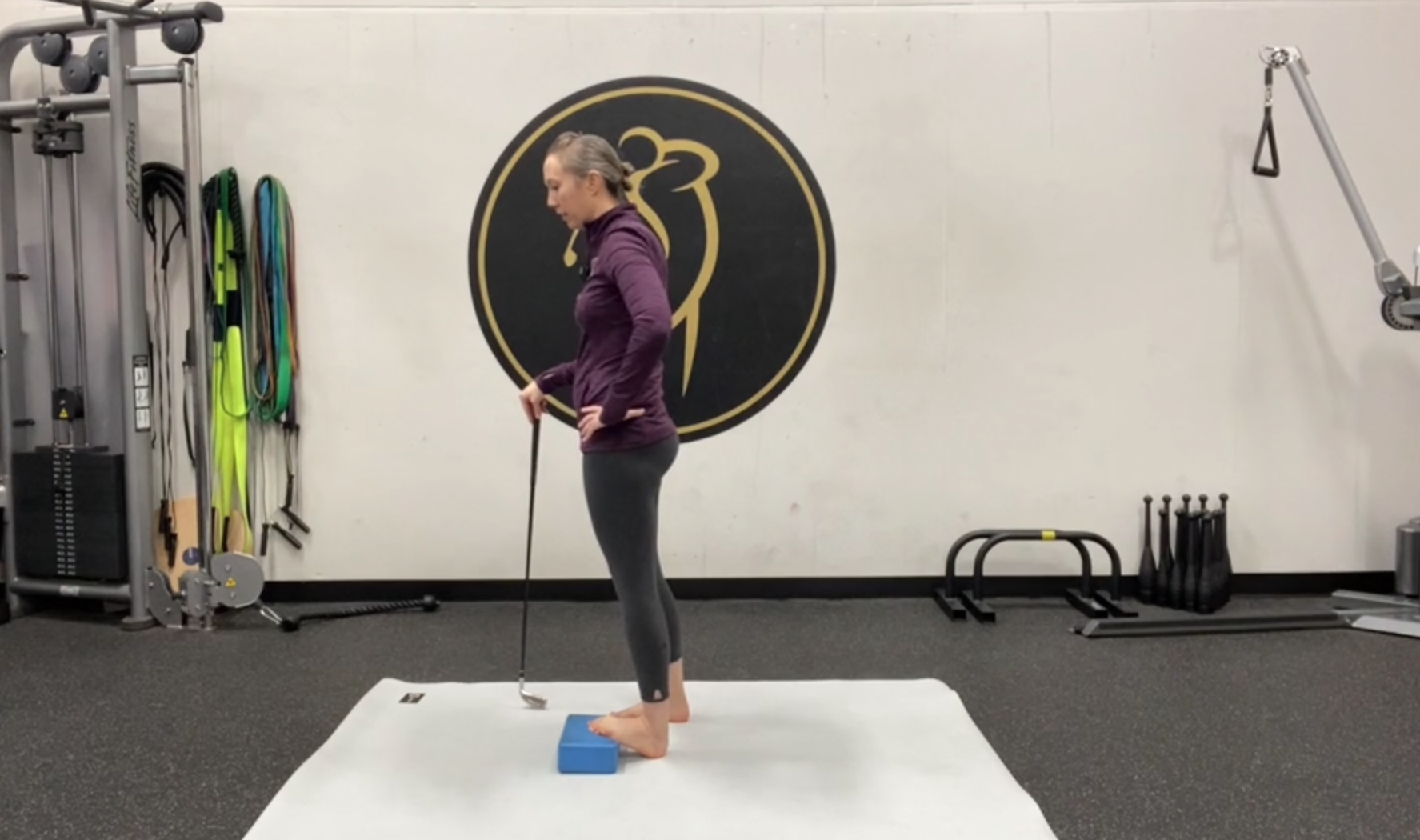 Calf stretch with yoga block