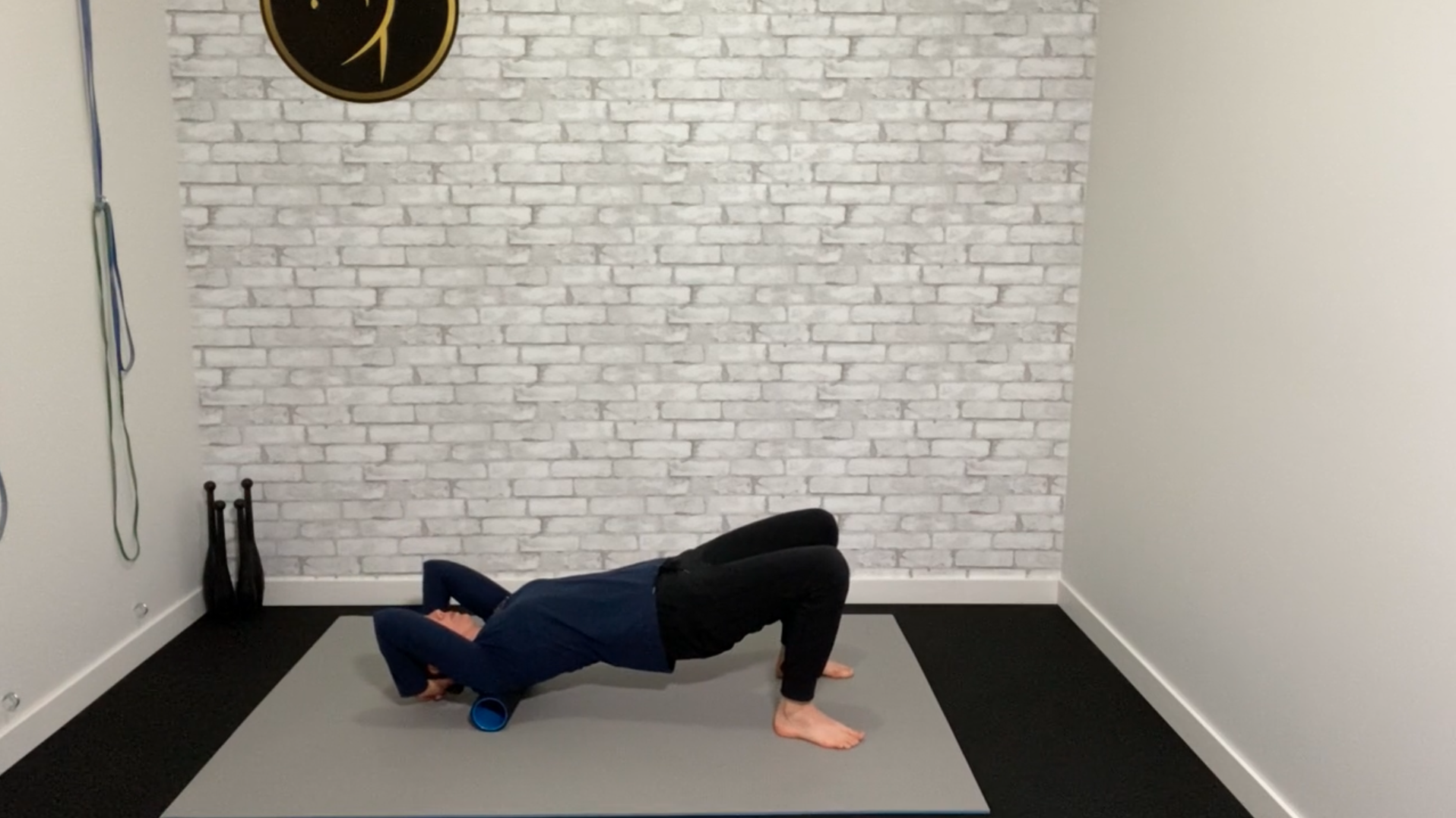 Post golf recovery stretch routine (hips and spine)