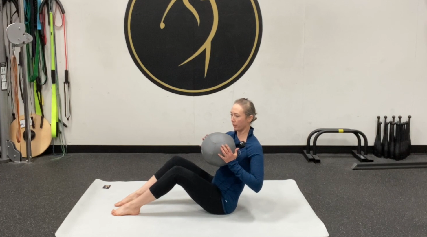 V-sit thoracic rotations