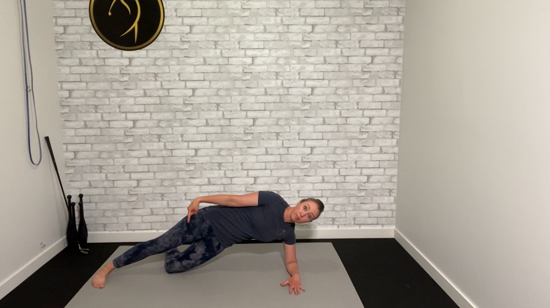 Side plank (adductor focus)