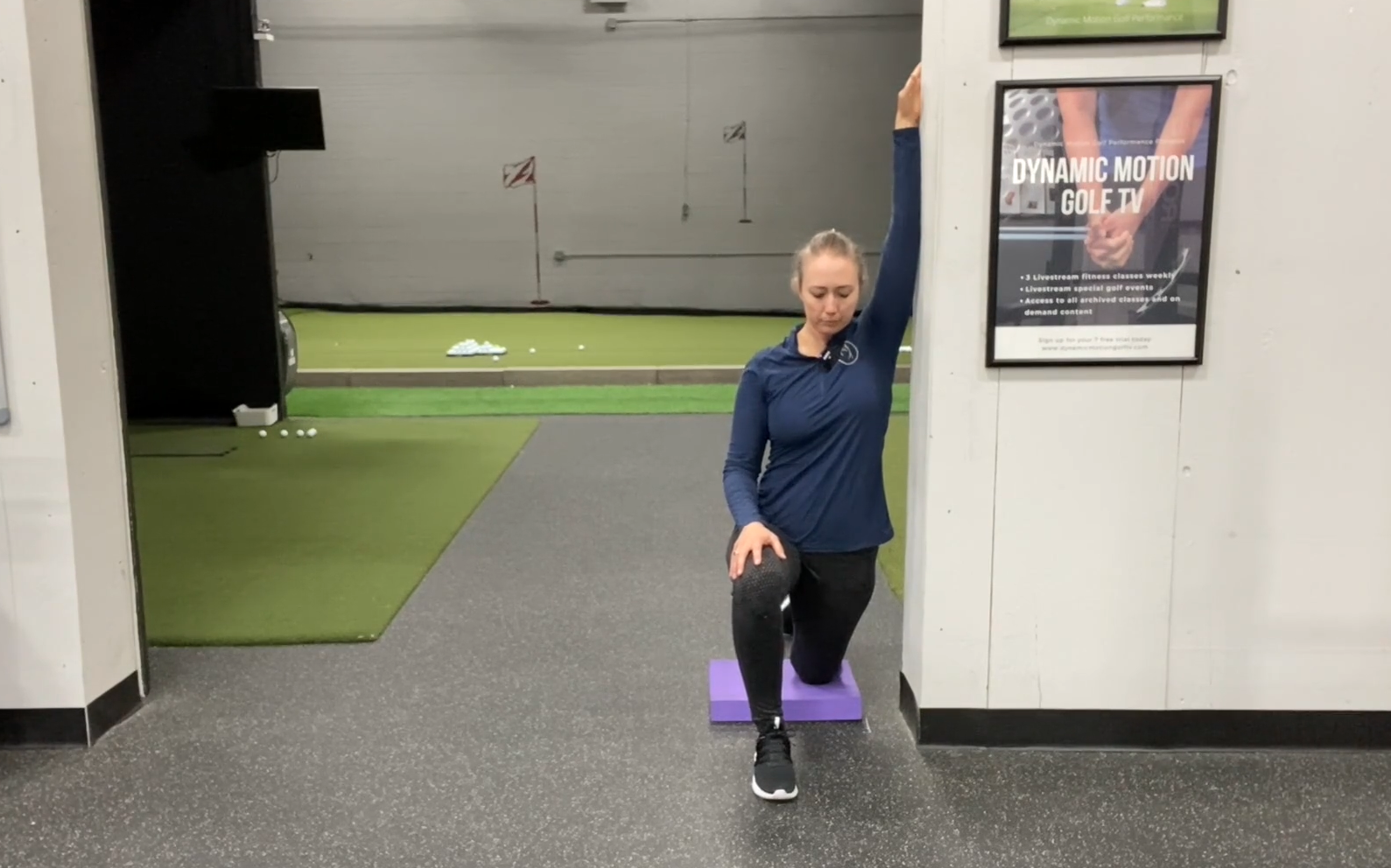 Hip flexor and anterior core stretch