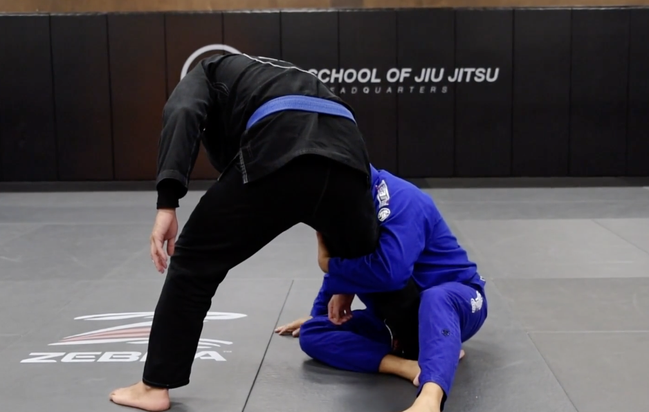 DLR SIT UP ROLL UNDER SWEEP