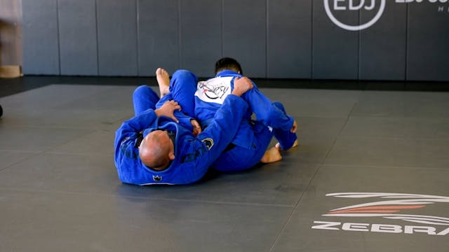 ROLLLING OMOPLATA AND SUBMISSION