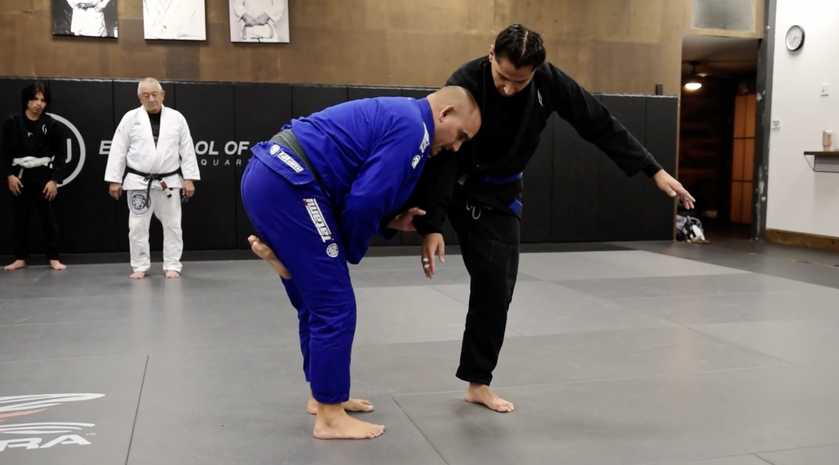 DLR SIT UP TO SINGLE LEG