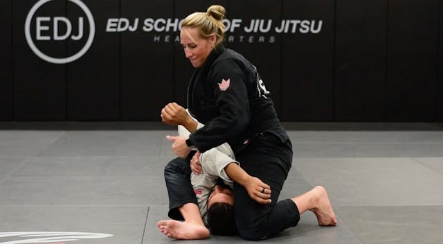 HIGH MOUNT ARMBAR