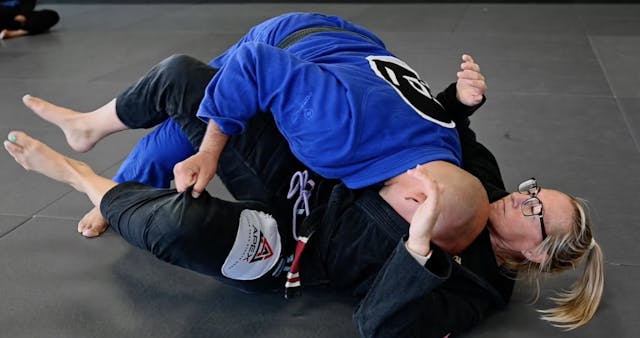LEG DRAG STOPPING STIFF ARM