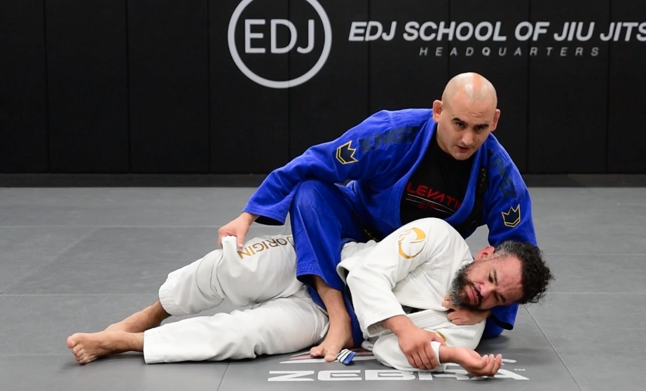 BOW & ARROW FROM THE MOUNT