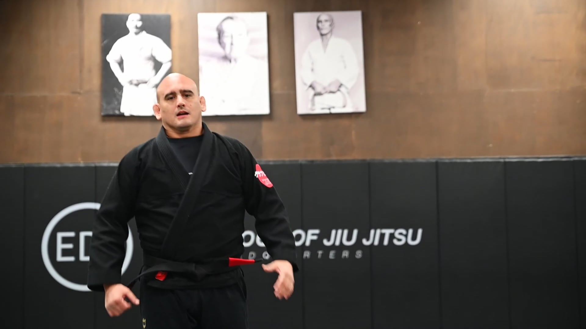 CLOSED GUARD CONCEPTS AND BASIC SWEEP 