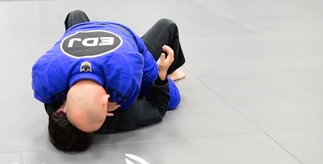 COLLAR CHOKE FROM MOUNT