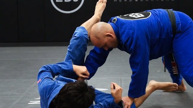 3. HIP AND KNEE PIN GUARD PASS
