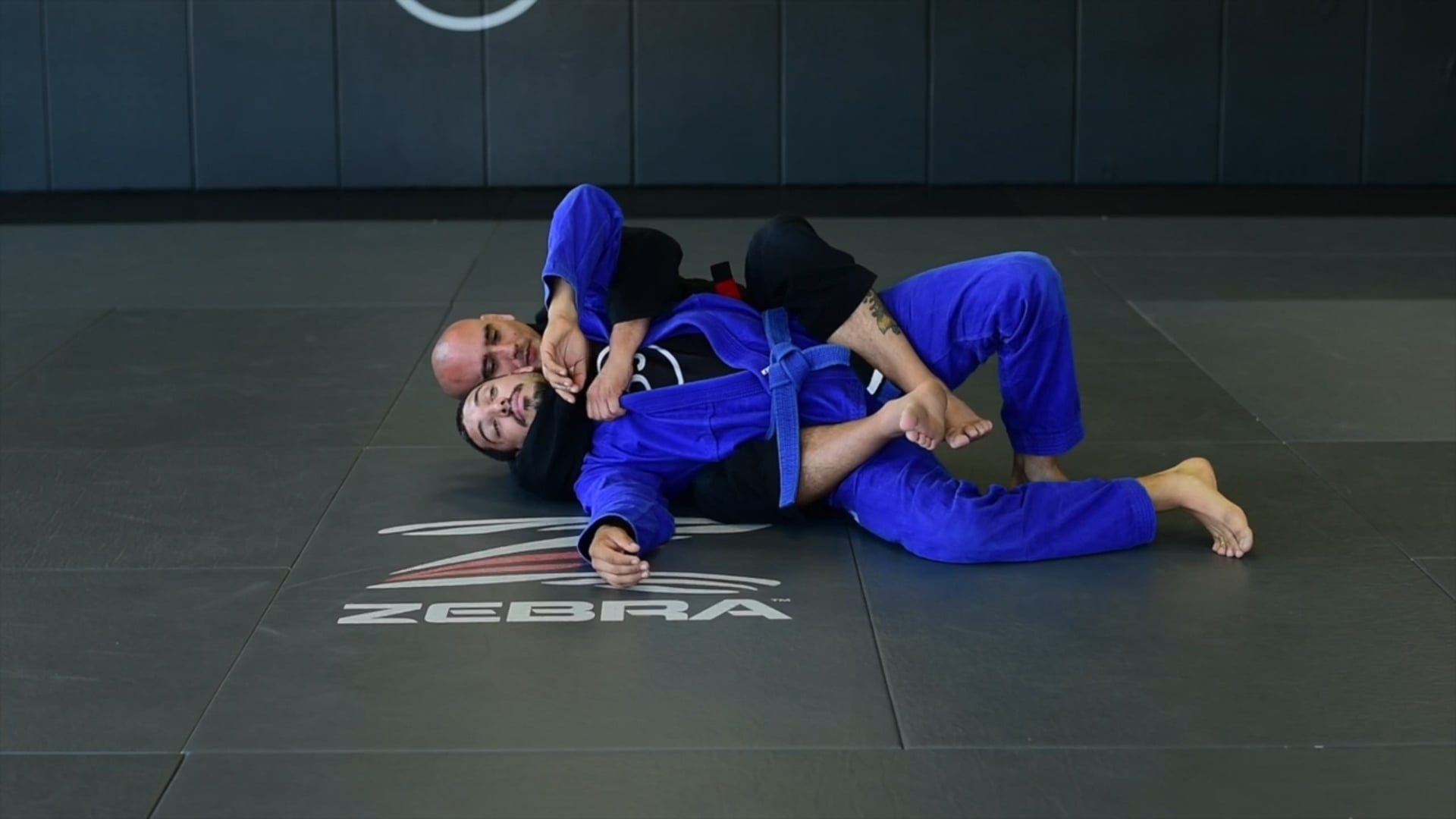 6. BONUS: BOW AND ARROW CHOKE