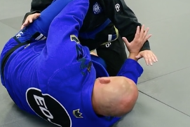 HALF GUARD BASICS 1 - BRIDGE SWEEP